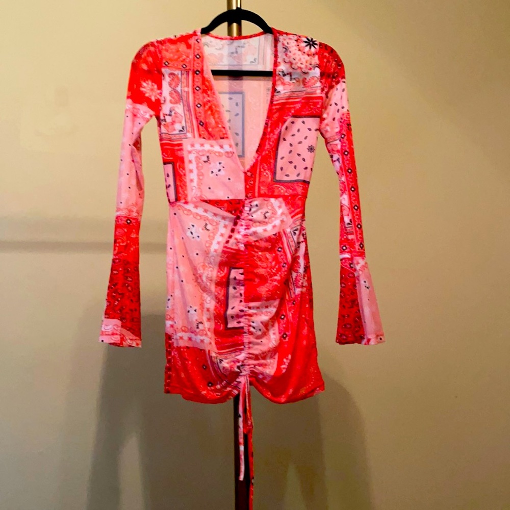 Long sleeved swim cover up.